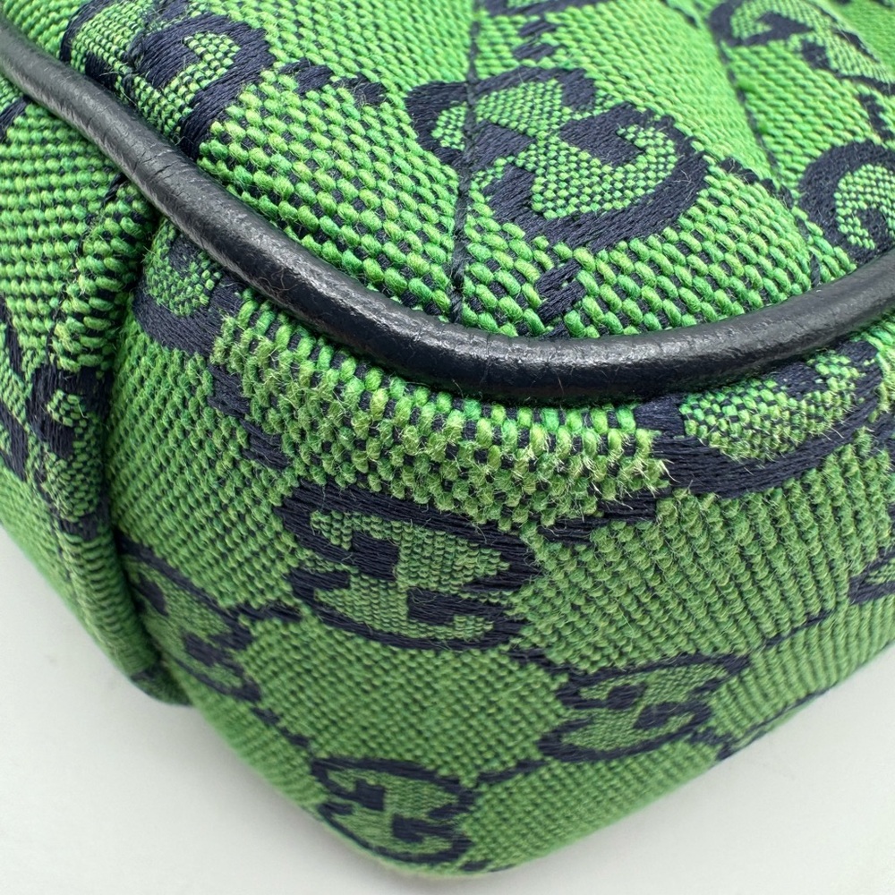 Gucci GG Canvas Small Marmont Matelassê Shoulder bag. - Picture 9 of 15